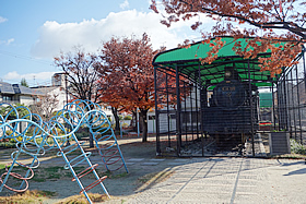 月見里公園